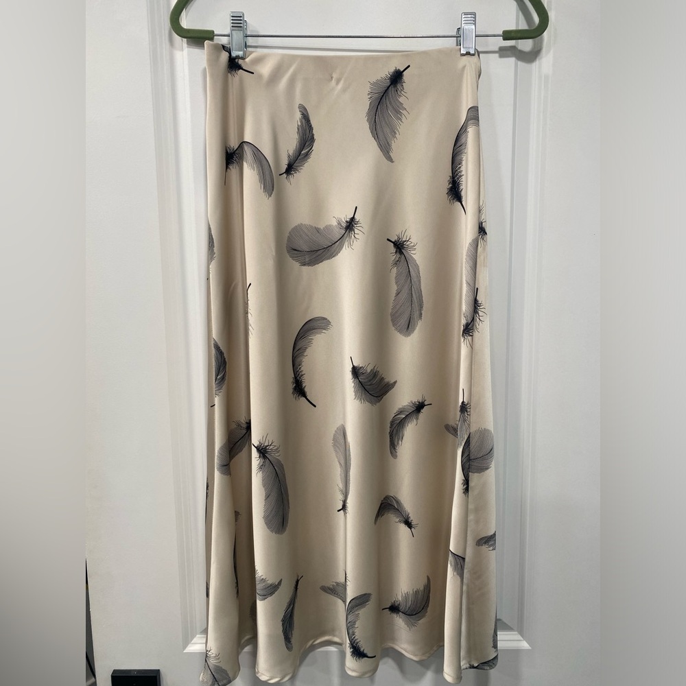 Boheme silly midi skirt, sz small BNWOT